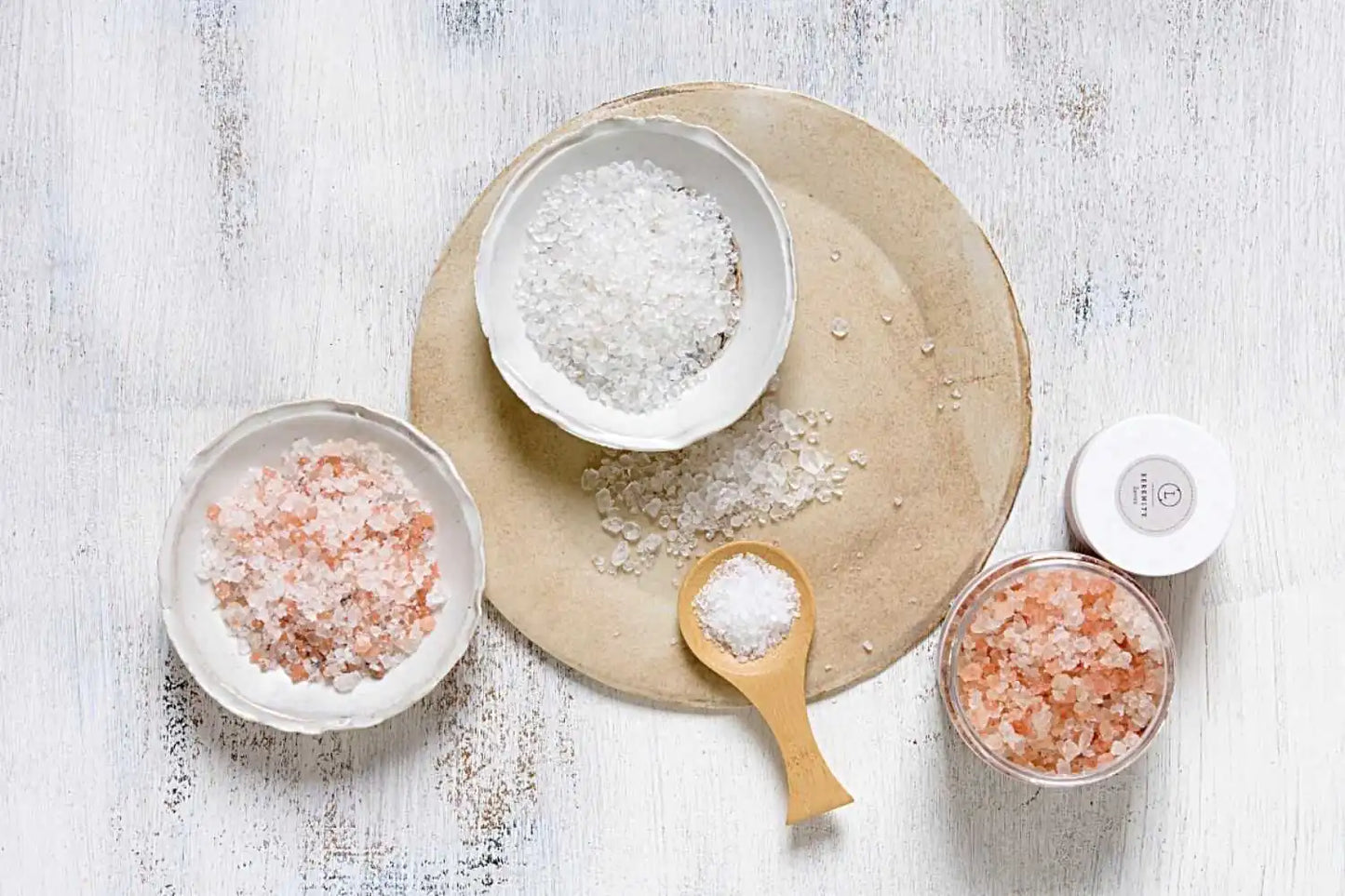 GreenGlow Natural Bath Salts โ Eucalyptus Infusion